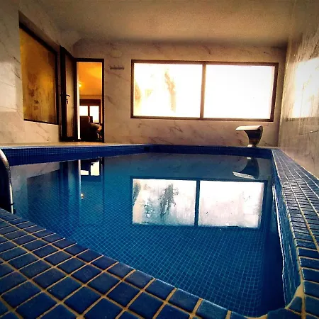 Willa El Aprisco, Con Piscina Climatizada En Hueva-Guadalajara Zewnętrze zdjęcie
